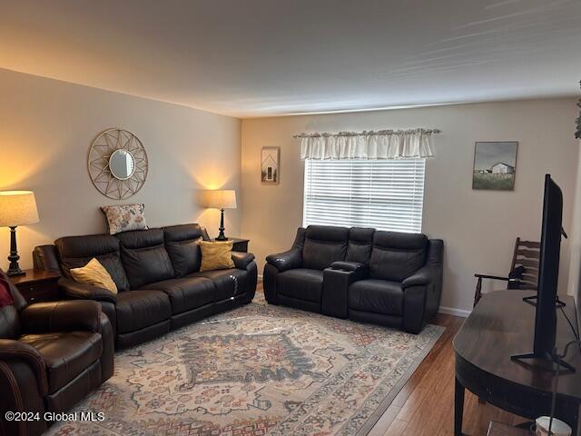 1409 Balltown Road Niskayuna, NY 12309 - Photo 3 of 55 IMG_9693