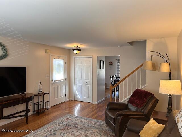1409 Balltown Road Niskayuna, NY 12309 - Photo 7 of 55 IMG_9699