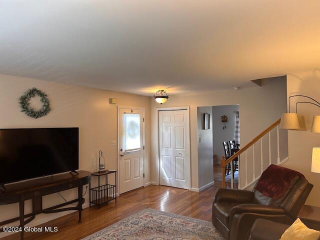 1409 Balltown Road Niskayuna, NY 12309 - Photo 8 of 55 IMG_9700