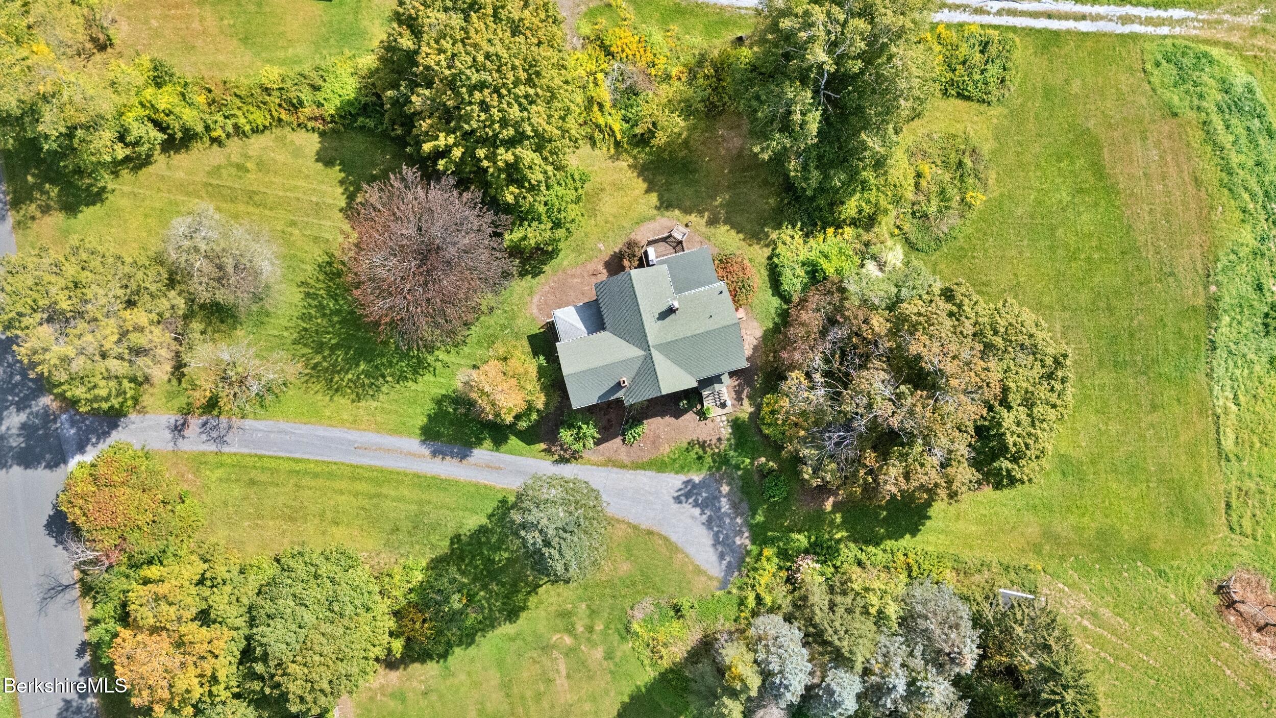 115 Baldwin Hill Road South Egremont, MA 01230 - Photo 10 of 36