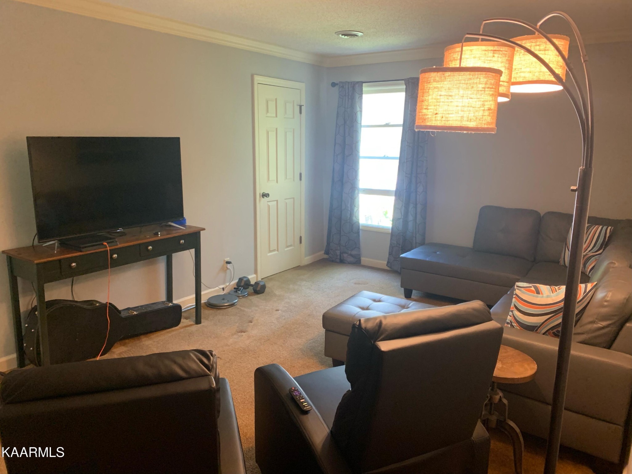 129 Arcadia Lane, Unit B Oak Ridge, TN 37830 - Photo 5 of 14 Gallery Image 5