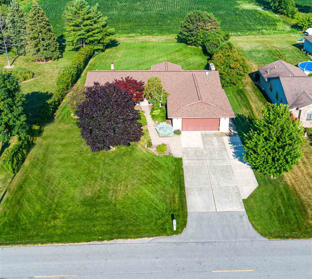 606 North Boutell Road Bay City, MI 48708 - Photo 2 of 20