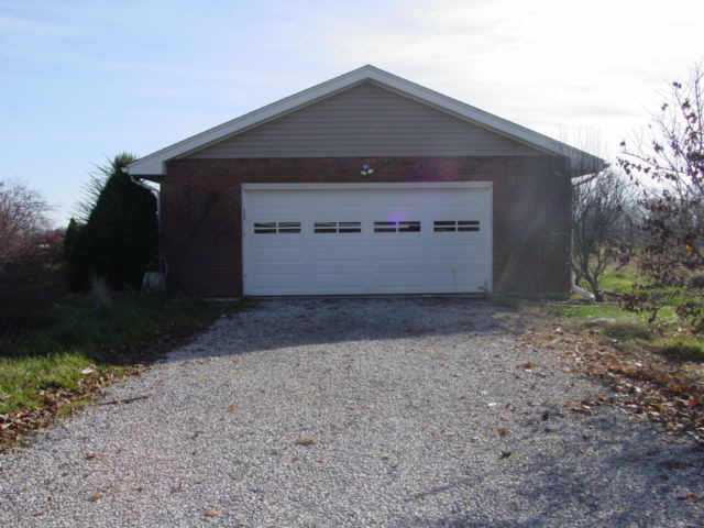 13015 Commercial Point Road Ashville, OH 43103 - Photo 3 of 5 Gallery Image 3