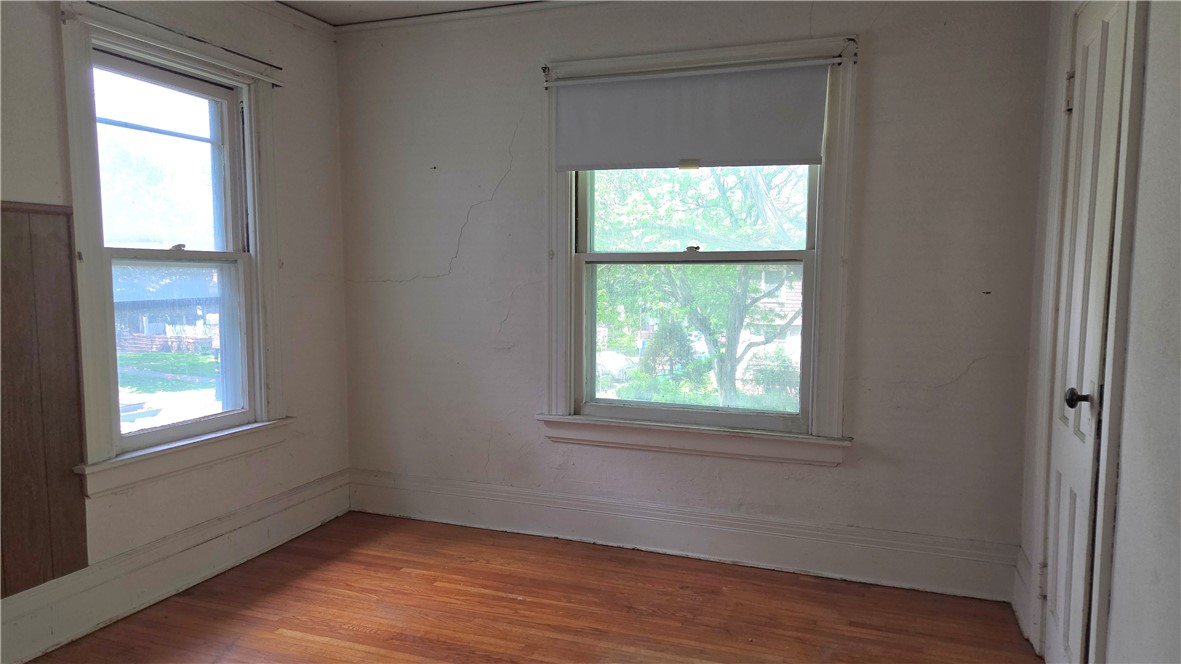 302 Field Street Rochester, NY 14620 - Photo 19 of 32 3rd Bedroom.