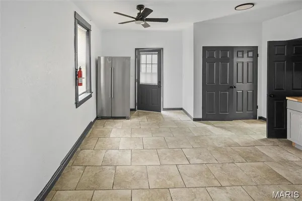 $340,000 | 821-823 Niedringhaus Avenue, Unit AD, Granite City, IL 62040