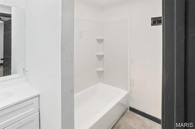 $349,000 | 821-823 Niedringhaus Avenue, Unit AD, Granite City, IL 62040