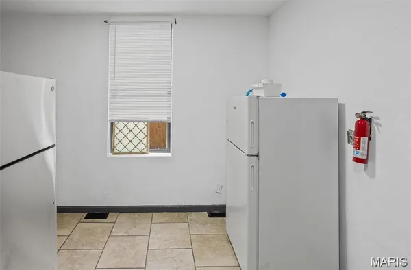 $340,000 | 821-823 Niedringhaus Avenue, Unit AD, Granite City, IL 62040