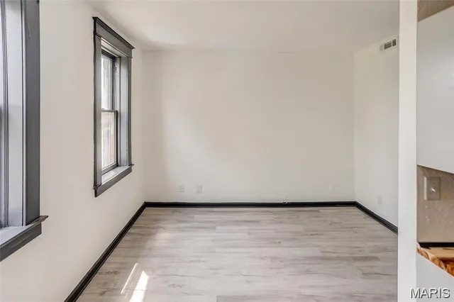 $349,000 | 821-823 Niedringhaus Avenue, Unit AD, Granite City, IL 62040