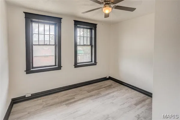 $340,000 | 821-823 Niedringhaus Avenue, Unit AD, Granite City, IL 62040