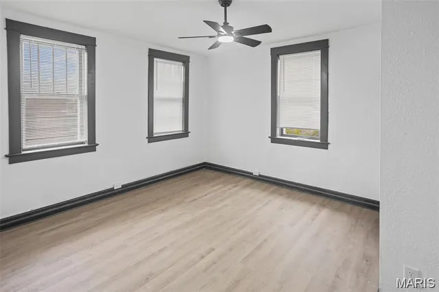 $349,000 | 821-823 Niedringhaus Avenue, Unit AD, Granite City, IL 62040