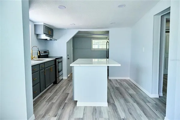 $2,350 | 3917 East Hanna Avenue, Tampa, FL 33610