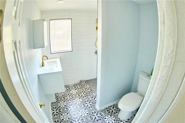 $2,350 | 3917 East Hanna Avenue, Tampa, FL 33610
