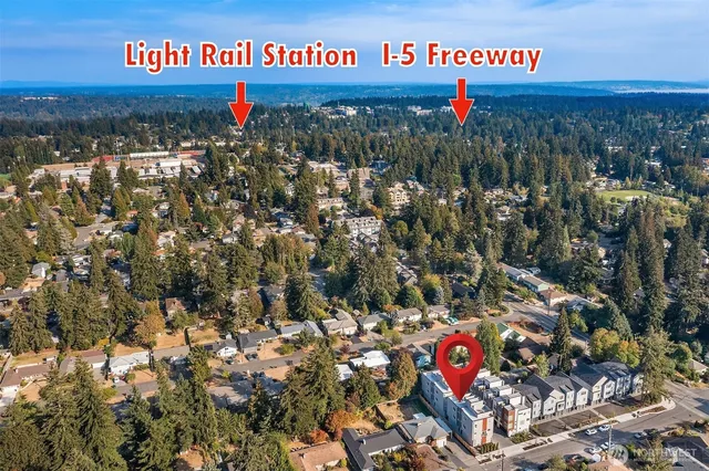 $799,000 | 18526 Wallingford Avenue North, Unit B, Shoreline, WA 98133