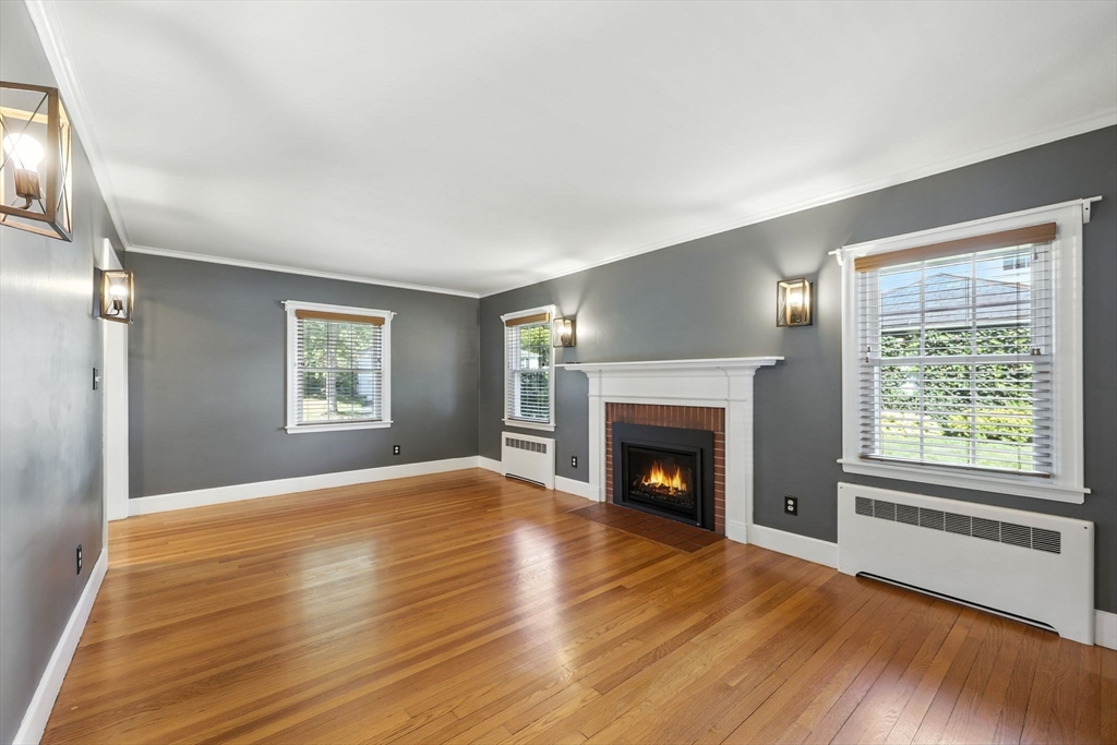 95 Field Road Longmeadow, MA 01106 - Photo 8 of 42 Gallery Image 8