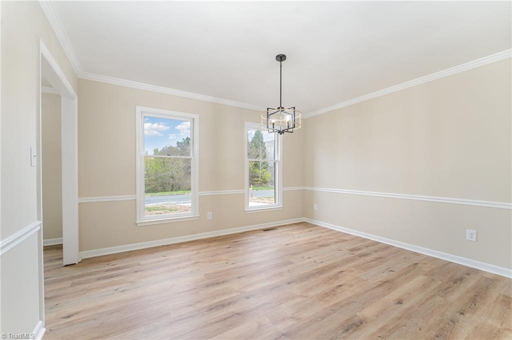 2804 Kings Mill Road Greensboro, NC 27407 - Photo 24 of 50 Formal dining