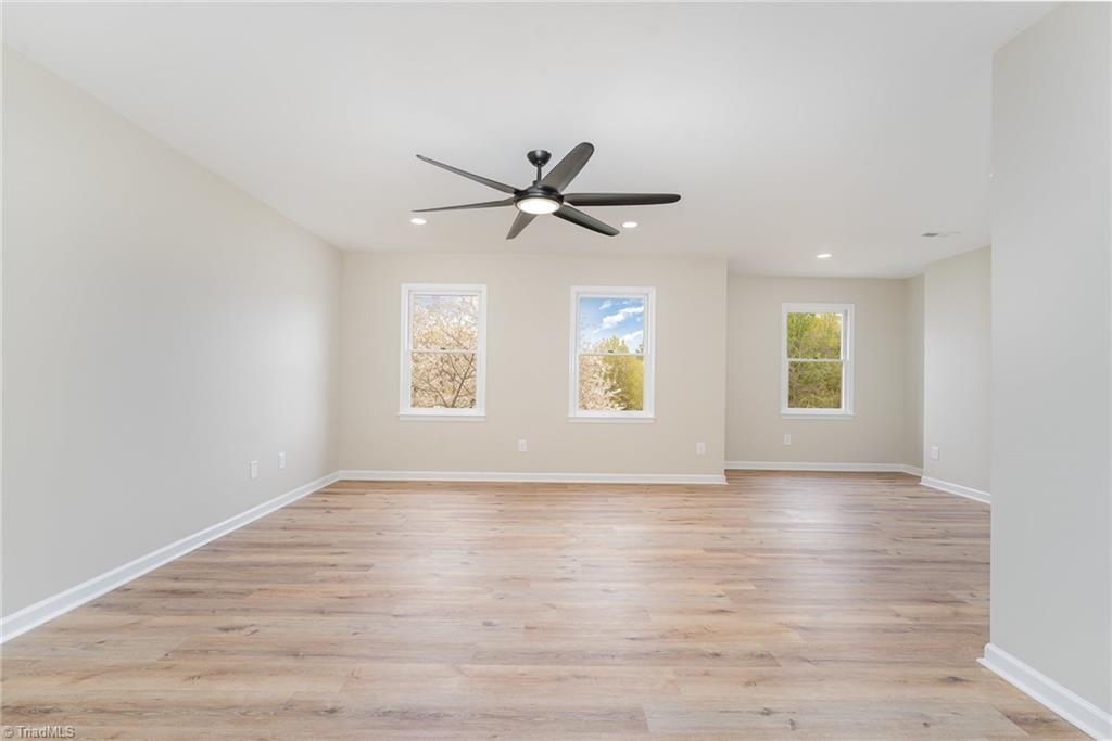 2804 Kings Mill Road Greensboro, NC 27407 - Photo 27 of 50 Primary bedroom