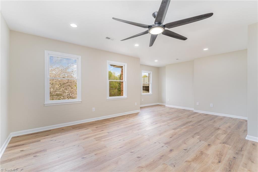 2804 Kings Mill Road Greensboro, NC 27407 - Photo 28 of 50