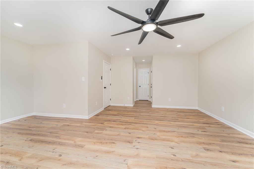 2804 Kings Mill Road Greensboro, NC 27407 - Photo 29 of 50