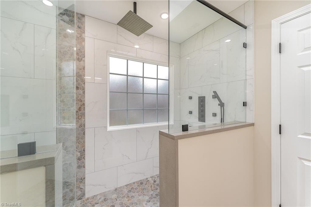 2804 Kings Mill Road Greensboro, NC 27407 - Photo 31 of 50