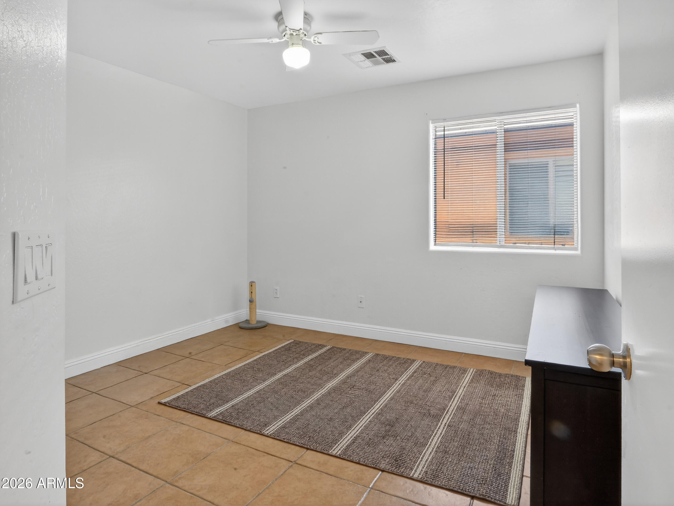 8714 West Heber Road Tolleson, AZ 85353 - Photo 14 of 22 019_P1565049