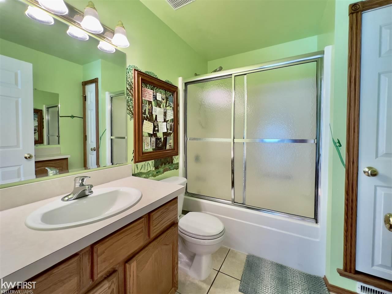 3243 Morrish Road Swartz Creek, MI 48473 - Photo 23 of 30