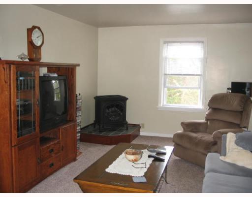 Living Room. Living Room has a ventless gas stove that keeps the whole house very comfortable in the winter.