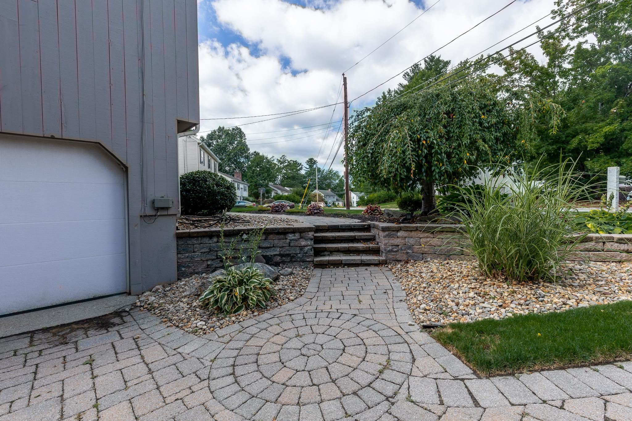141 Hills Ferry Road Nashua, NH 03064 - Photo 30 of 40 Gallery Image 30