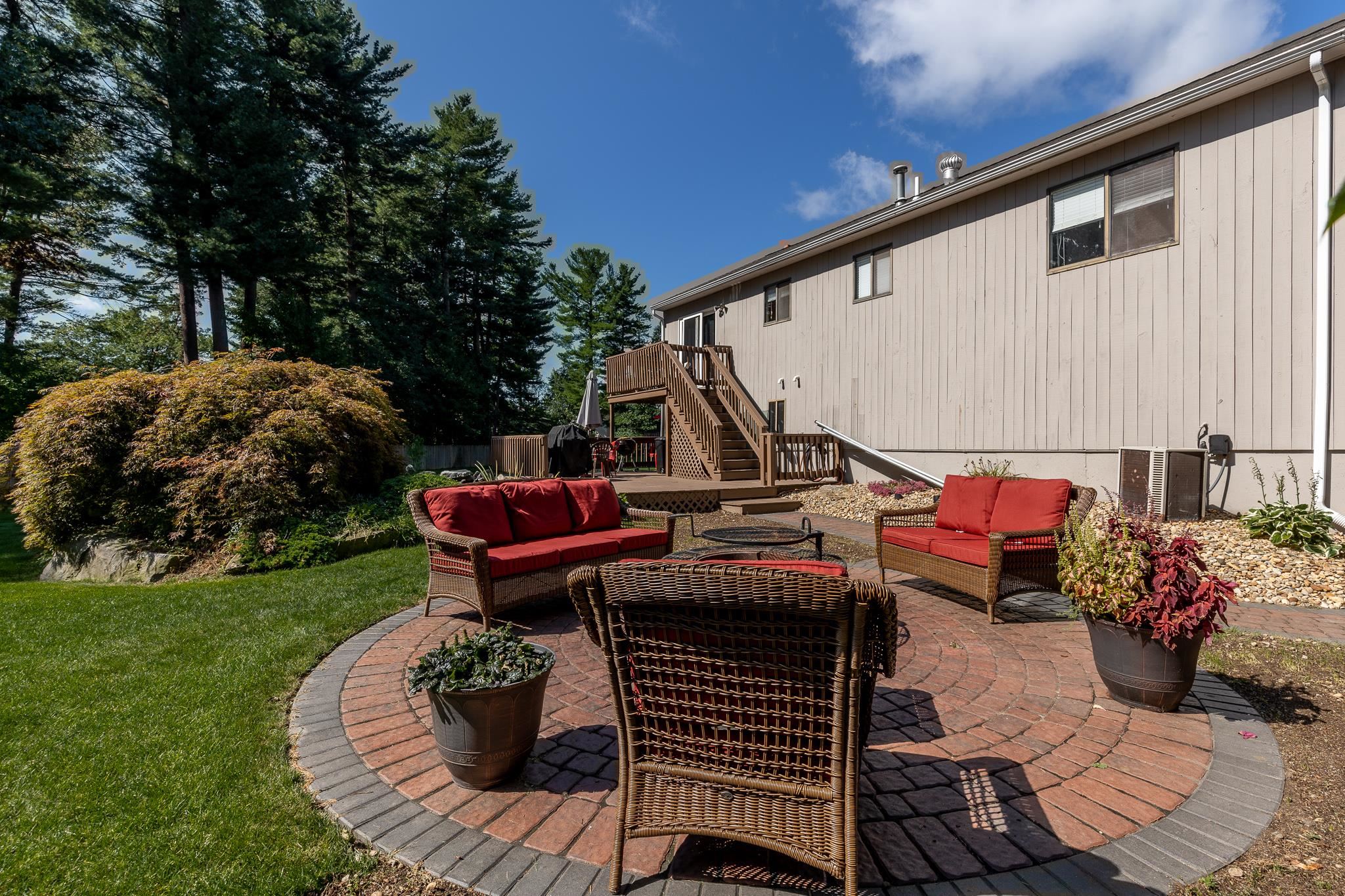 141 Hills Ferry Road Nashua, NH 03064 - Photo 32 of 40 Gallery Image 32