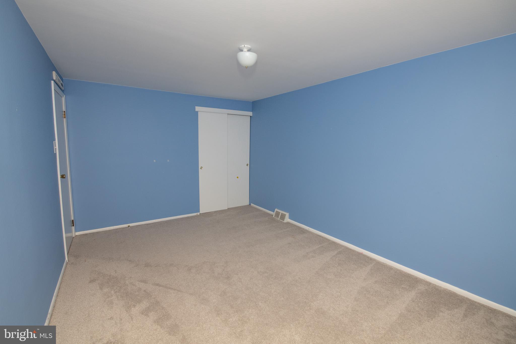 3334 Lester Road Philadelphia, PA 19154 - Photo 24 of 41