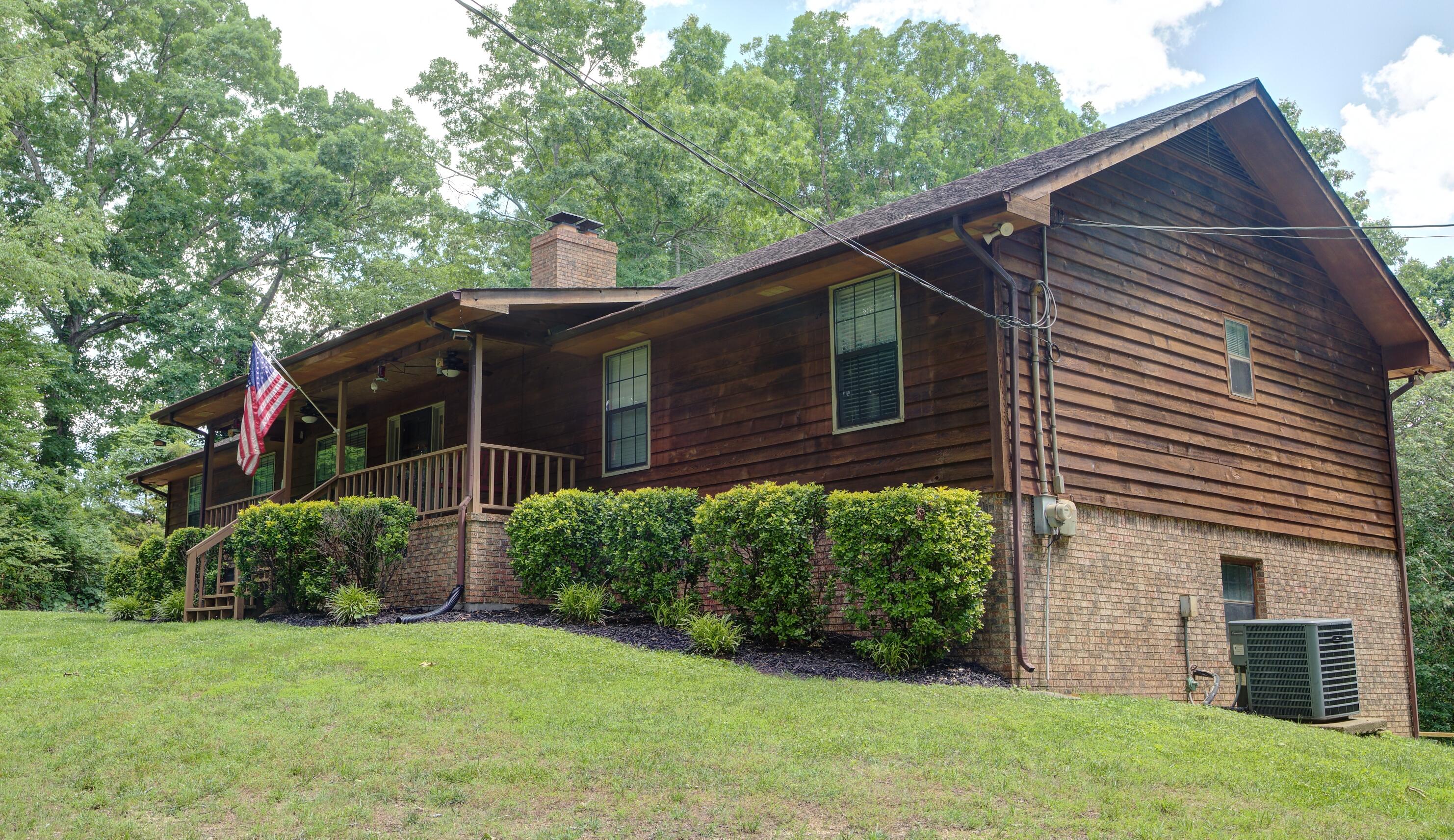 8741 East Ridge Trail Road Soddy Daisy, TN 37379 - Photo 34 of 34 Front / Side View