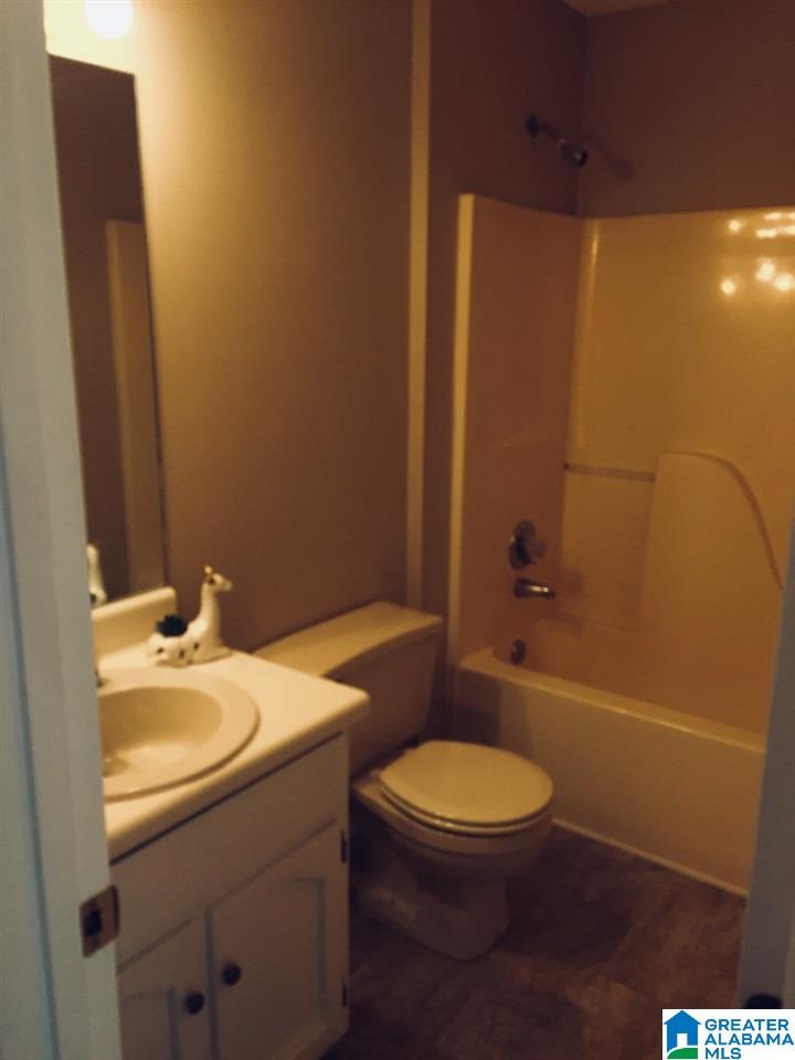 633 McPhearson Lane Bessemer, AL 35023 - Photo 8 of 11