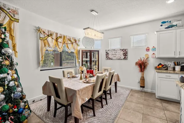 $2,800 | 6545 Northwest Oaklawn Way, Port St. Lucie, FL 34983