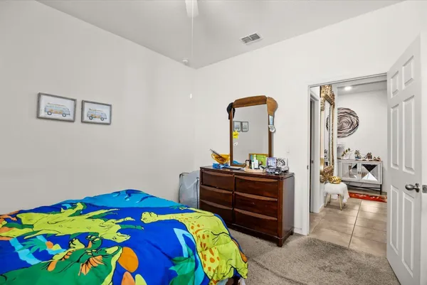 $2,600 | 6545 Northwest Oaklawn Way, Port St. Lucie, FL 34983