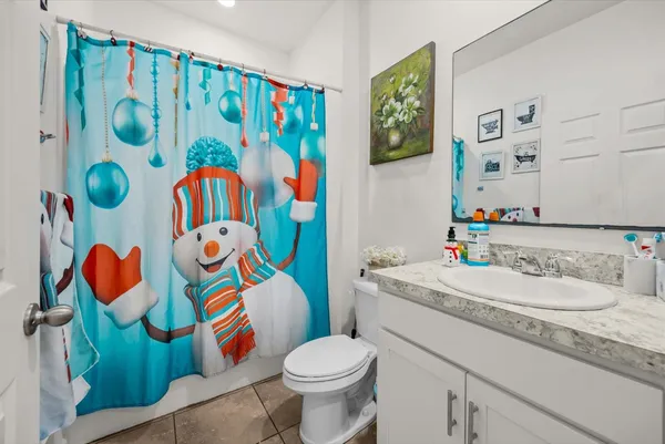 $2,600 | 6545 Northwest Oaklawn Way, Port St. Lucie, FL 34983