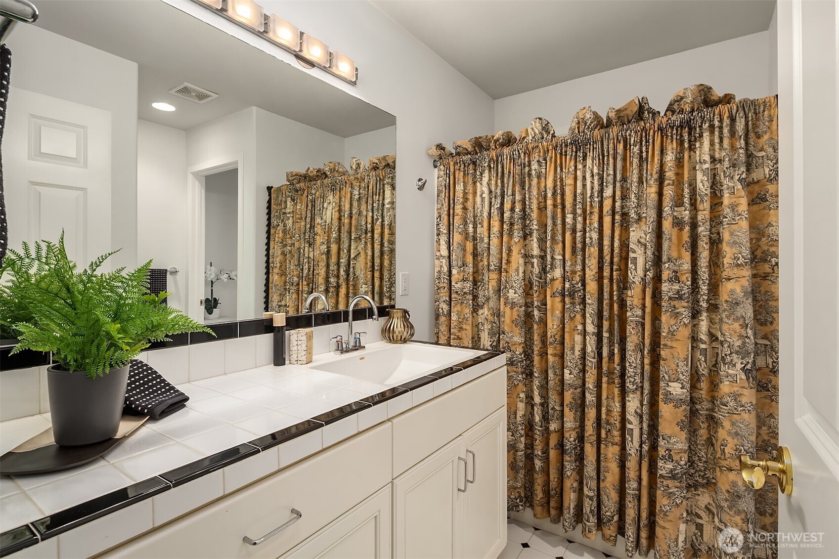 9311 Olympic View Drive Edmonds, WA 98020 - Photo 29 of 38