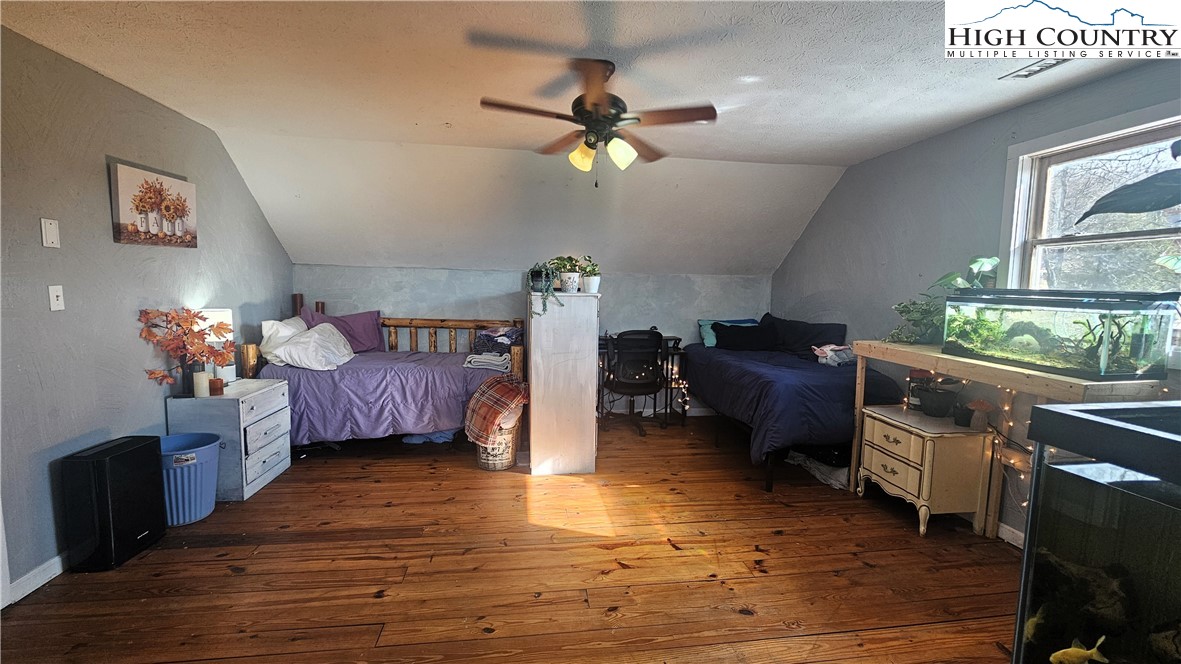 480 Schoolhouse Ridge Boone, NC 28607 - Photo 29 of 48