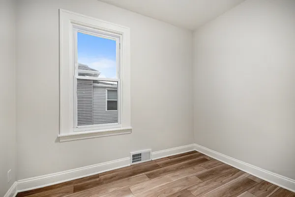 $499,900 | 8117 West 30th Street, North Riverside, IL 60546