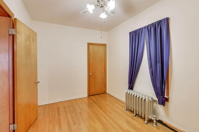 $295,000 | 3958 South Rockwell Street, Chicago, IL 60632