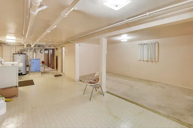 $295,000 | 3958 South Rockwell Street, Chicago, IL 60632