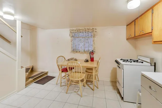 $295,000 | 3958 South Rockwell Street, Chicago, IL 60632