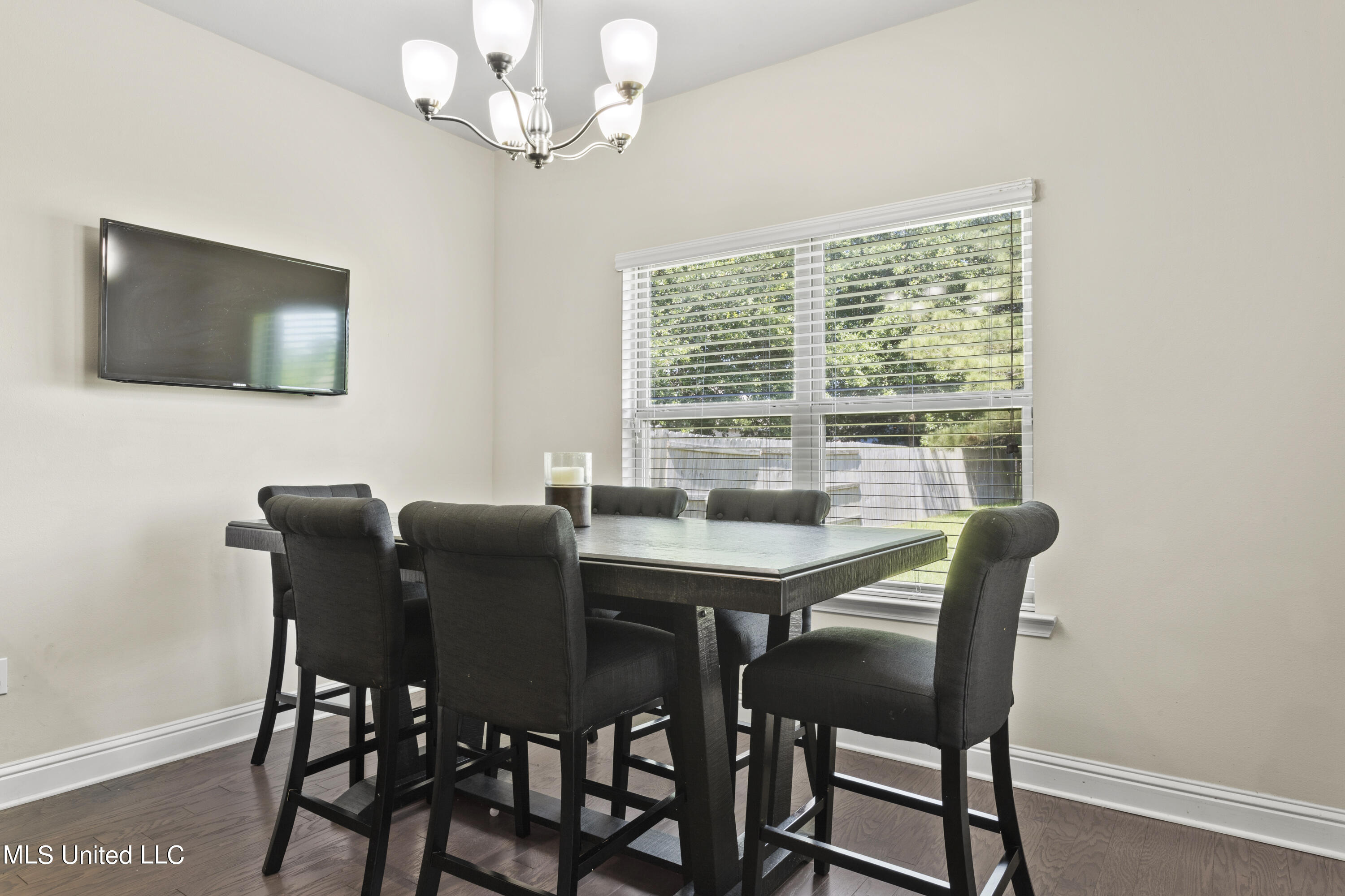 14404 North Swan Road Gulfport, MS 39503 - Photo 12 of 26 013