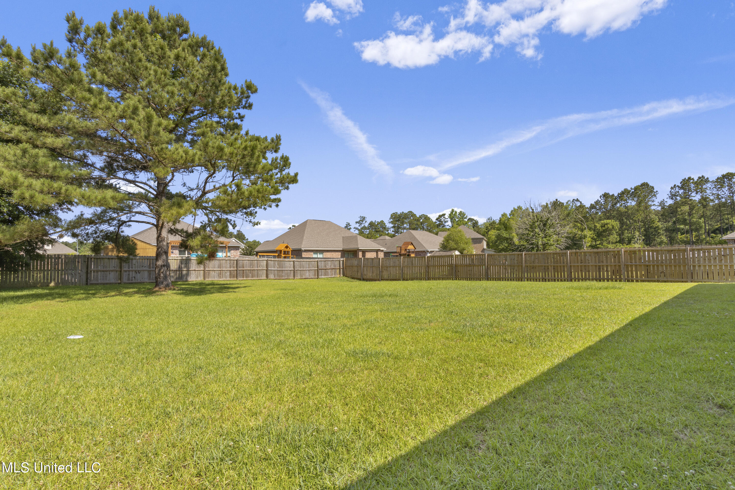 14404 North Swan Road Gulfport, MS 39503 - Photo 25 of 26 026