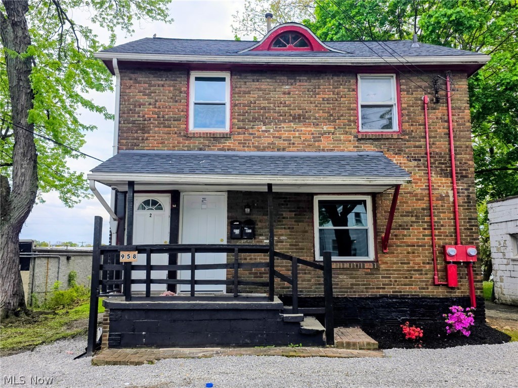 958 East Wilbeth Road, Unit UPPR Akron, OH 44306 - Photo 1 of 12