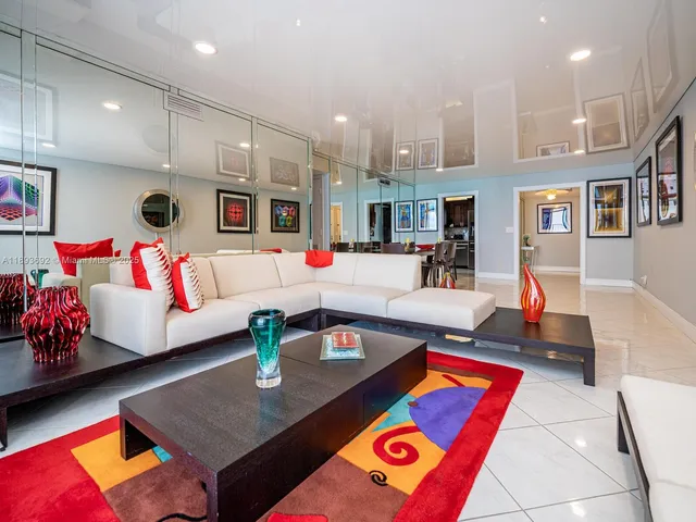 $3,800 | 2401 South Ocean Drive, Unit 1201, Hollywood, FL 33019