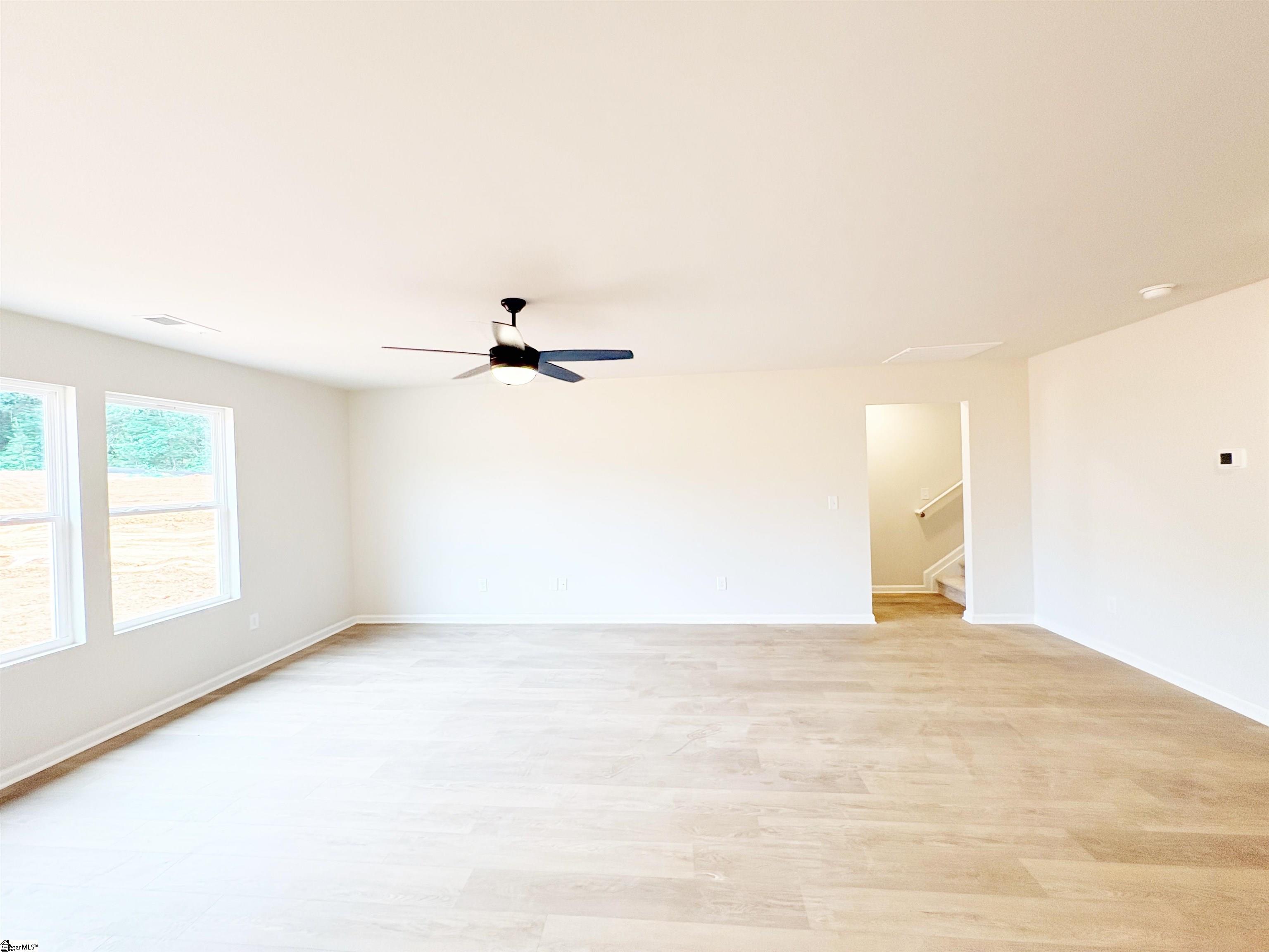 601 South Mountain View Road Greer, SC 29651 - Photo 13 of 33