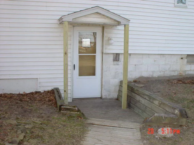 $204,999 | 5680 Trailer Park Drive, Jackson, MI 49201