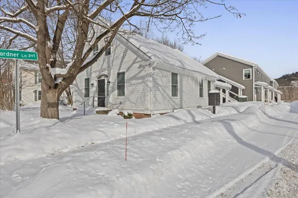 $267,000 | 13 B Gardner Lane, Waterbury, VT 05676