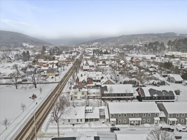 $267,000 | 13 B Gardner Lane, Waterbury, VT 05676