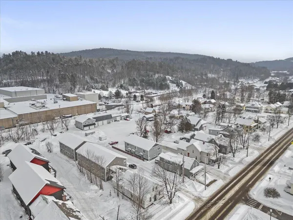 $267,000 | 13 B Gardner Lane, Waterbury, VT 05676