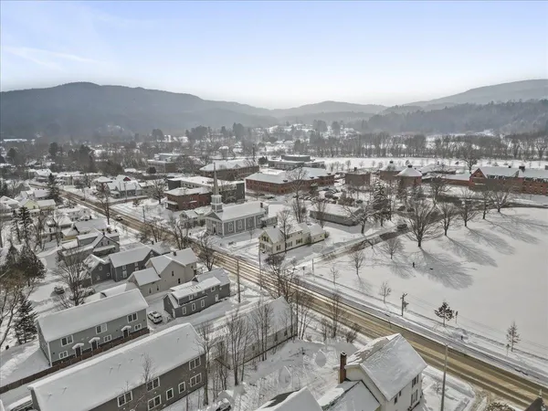 $267,000 | 13 B Gardner Lane, Waterbury, VT 05676